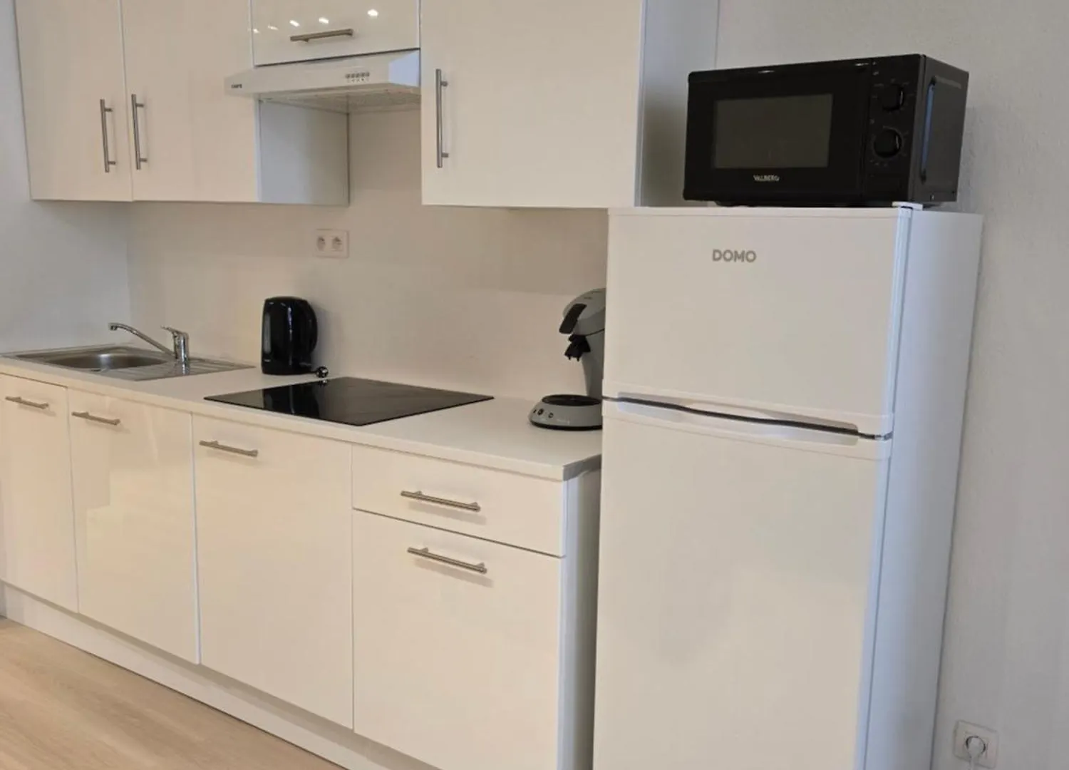 Cityhome Bruselas 0*,  Bélgica